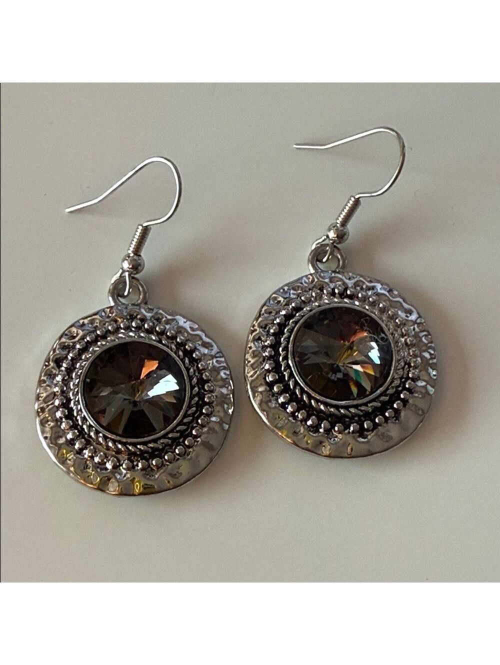 Silver Tone Dangle Earrings Elegant Drop Minimal Everyday Dressy